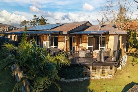 Photo of property in 129b Parrs Cross Road, Glen Eden, Auckland, 0612