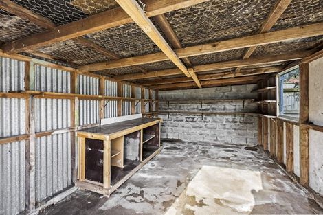 Photo of property in 25 Paynters Avenue, Strandon, New Plymouth, 4312