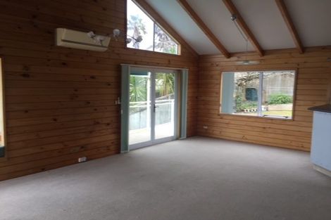 Photo of property in 36 Bronzewing Terrace, Unsworth Heights, Auckland, 0632