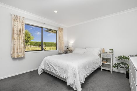 Photo of property in 437 Oira Road, Karaka, Drury, 2578