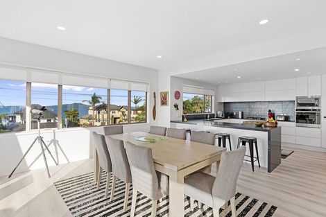 Photo of property in 1/148 Beach Road, Campbells Bay, Auckland, 0630