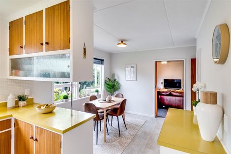 Photo of property in 2/39 Cassino Crescent, Onekawa, Napier, 4110