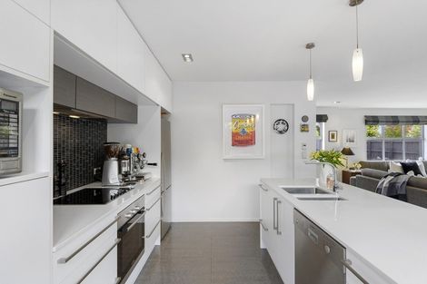 Photo of property in 132 Waimairi Road, Ilam, Christchurch, 8041