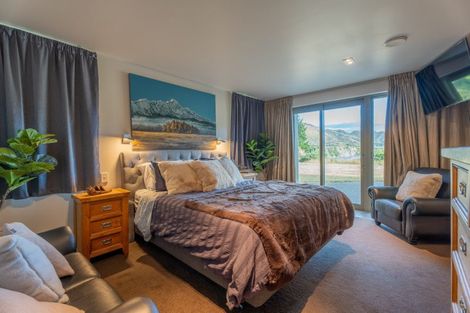 Photo of property in 2254a Mouse Point Road, Leslie Hills, 7395