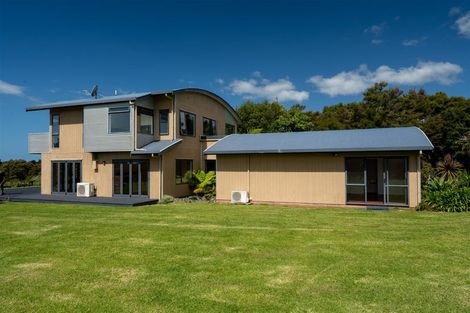 Photo of property in 42 Piwakawaka Rise, Karetu, 0283