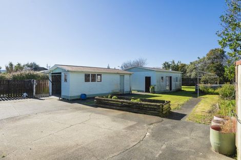 Photo of property in 244 Lytton Road, Elgin, Gisborne, 4010
