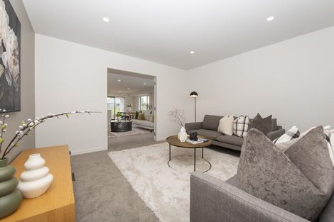 Photo of property in 2/130 Richmond Street, Petone, Lower Hutt, 5012