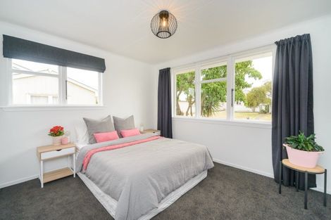 Photo of property in 6 Coventry Street, Highbury, Palmerston North, 4412