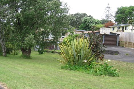 Photo of property in 4 Malam Street, Glen Eden, Auckland, 0602