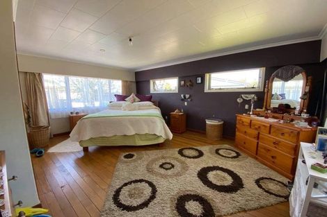 Photo of property in 25 George Street, Eltham, 4322