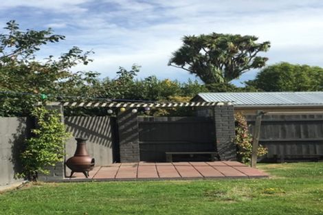 Photo of property in 10 Blossomdale Place, Bishopdale, Christchurch, 8053