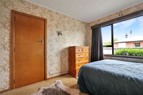 Photo of property in 98 Mcmurdo Street, Tinwald, Ashburton, 7700