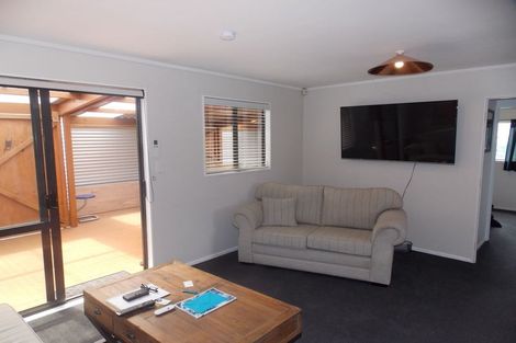 Photo of property in 2077 Tangimoana Road, Tangimoana, Palmerston North, 4473