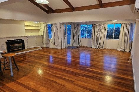 Photo of property in 2a Seaview Road, Milford, Auckland, 0620