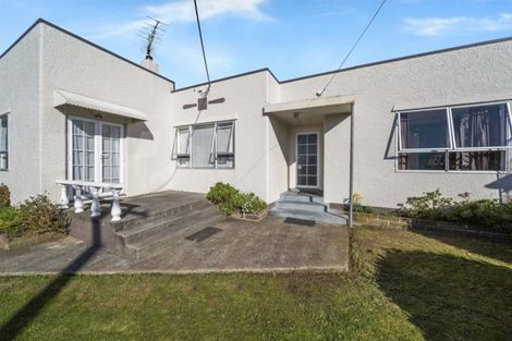 Photo of property in 23 Campbell Street, Hawera, 4610