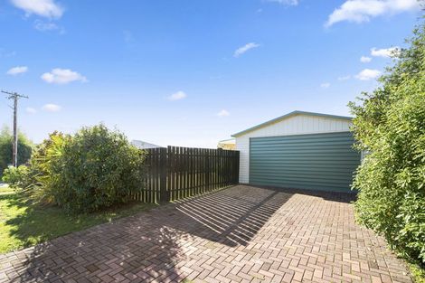 Photo of property in 7 Kahu Street, Utuhina, Rotorua, 3015