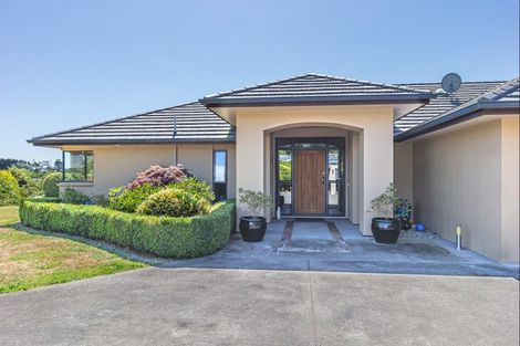 Photo of property in 40 Manakau Heights Drive, Manakau, Otaki, 5583