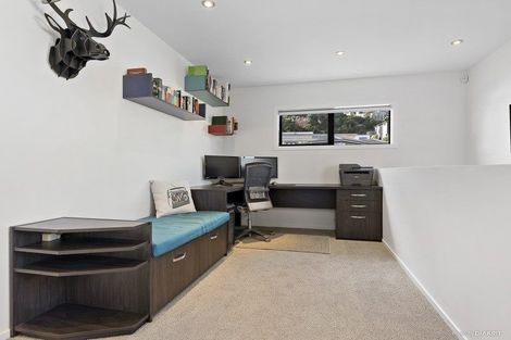 Photo of property in 22 Cresswell Place, Johnsonville, Wellington, 6037