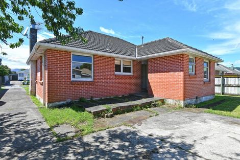 Photo of property in 4 Kelly Grove, Elderslea, Upper Hutt, 5018