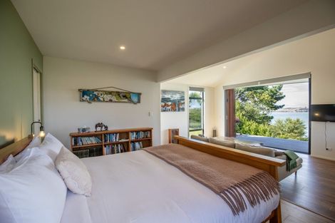 Photo of property in 64a Greenslade Road, Raglan, 3295