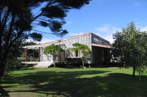 Photo of property in 3 Holiday Crescent, Mangawhai Heads, Mangawhai, 0505