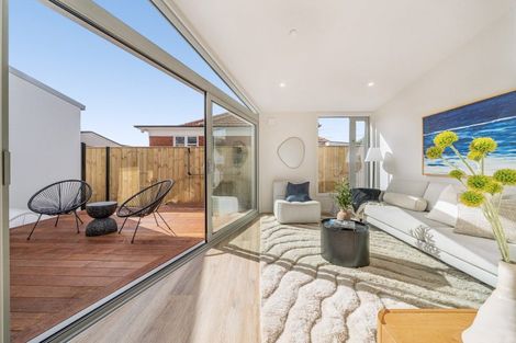 Photo of property in 11 Collingwood Street, Waterloo, Lower Hutt, 5011