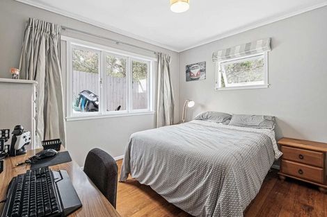 Photo of property in 143 Browns Bay Road, Browns Bay, Auckland, 0630