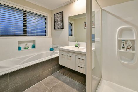 Photo of property in 25 Wingfield Road, Pokeno, 2402