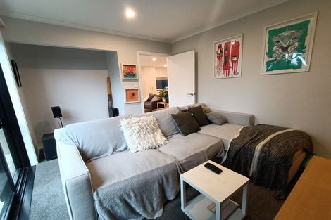 Photo of property in 72 Mawai Hakona Drive, Wallaceville, Upper Hutt, 5018