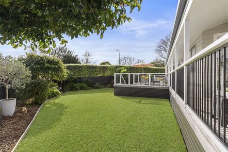 Photo of property in 57 Kurnell Drive, Botany Downs, Auckland, 2010