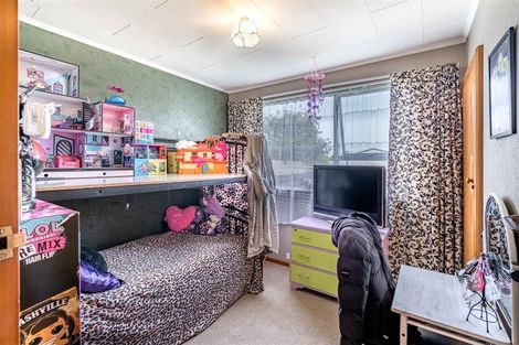 Photo of property in 77 O'byrne Place, Waikiwi, Invercargill, 9810