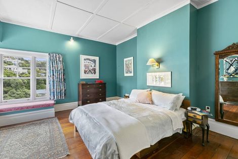 Photo of property in 31 Maarama Crescent, Aro Valley, Wellington, 6021