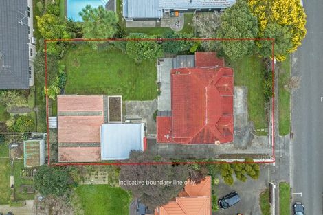 Photo of property in 15 Hardie Street, Hokowhitu, Palmerston North, 4410