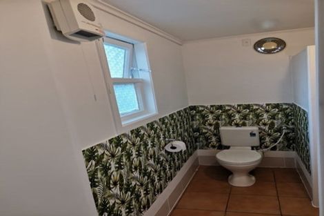 Photo of property in 86 Bassett Road, Remuera, Auckland, 1050