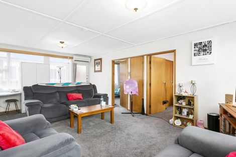 Photo of property in 122e Argyle Street, Mosgiel, 9024