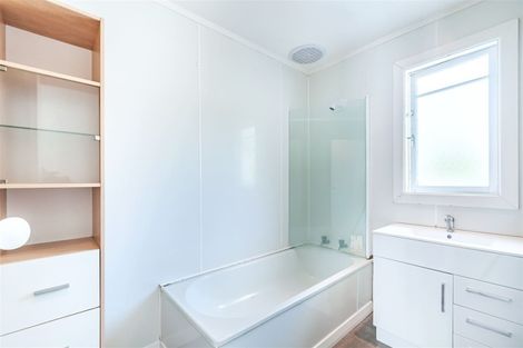 Photo of property in 13 Fifth Avenue, Avenues, Whangarei, 0110