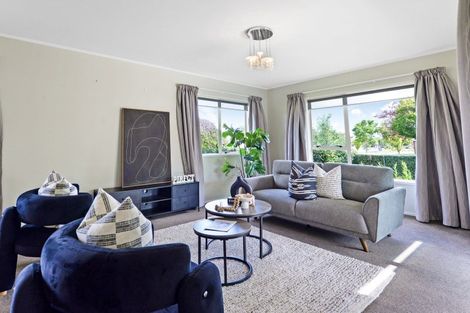 Photo of property in 10 Admiral Crescent, Flagstaff, Hamilton, 3210