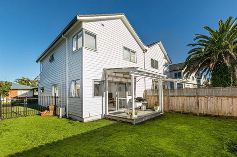 Photo of property in 6/103 Swanson Road, Henderson, Auckland, 0610