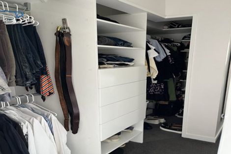 Photo of property in 1/130 Oriental Parade, Oriental Bay, Wellington, 6011