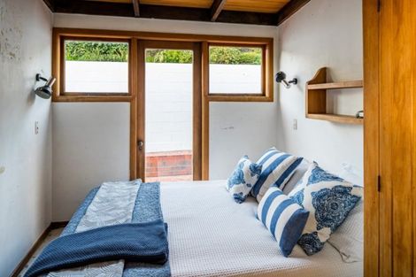 Photo of property in 95 Motuhara Road, Plimmerton, Porirua, 5026