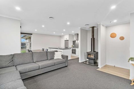 Photo of property in 11 Newman Road, Rolleston, 7614