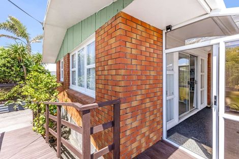 Photo of property in 10 Vogel Street, Fitzroy, New Plymouth, 4312