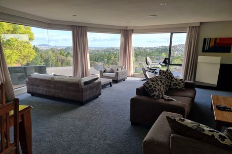 Photo of property in 10/2-22a Balmain Road, Chatswood, Auckland, 0626