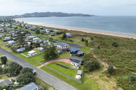 Photo of property in 100 Simon Urlich Road, Karikari Peninsula, 0483