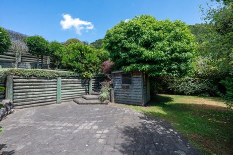 Photo of property in 7 Krissell Place, Acacia Bay, Taupo, 3330