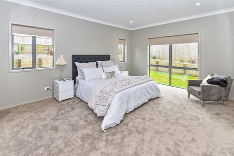 Photo of property in 11 Stonedale Drive, Pukekohe, 2120