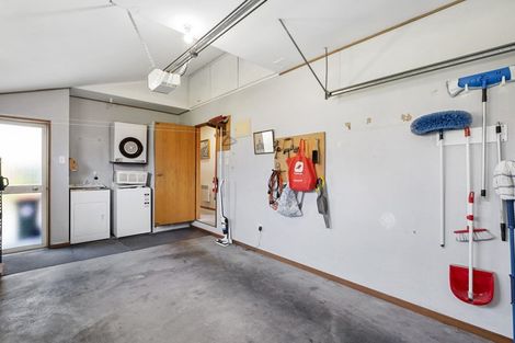 Photo of property in 38 Burgess Street, Green Island, Dunedin, 9018