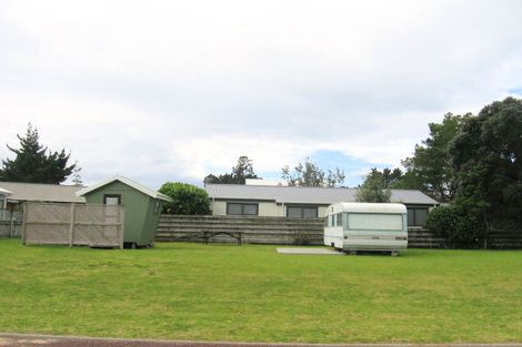Photo of property in 2 Campbell Court, Pauanui, Hikuai, 3579