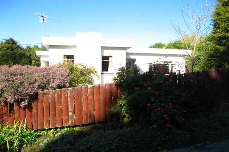 Photo of property in 2 Jetty Road, Governors Bay, Lyttelton, 8971
