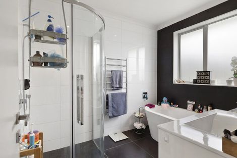 Photo of property in 281 Linton Road, Maungaturoto, 0583